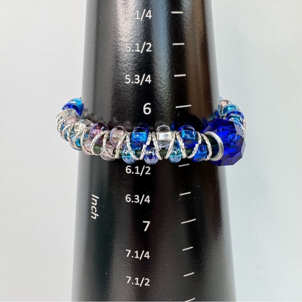 HAND CRAFTED Leather Wrap Beaded Bracelet Blue 6.25” Blue Glass Crystal NWT - Picture 12 of 14